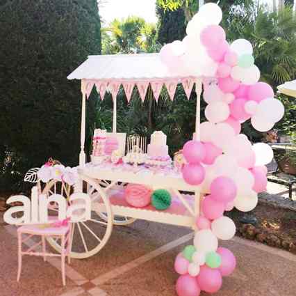 decoración candy bar tarta y chuches personalizados con nombre comuniones, bodas, nueces y cumpleaños mallorca