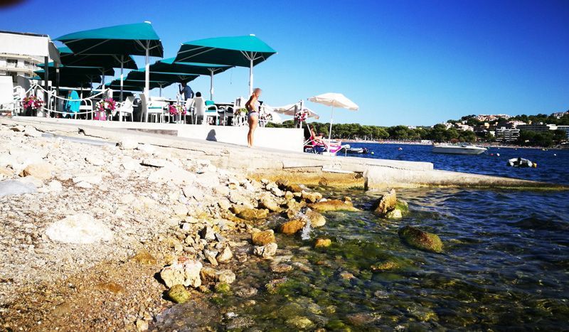 Perseverantia restaurante bar beach club familiar con piscina y salida al mar en Mallorca