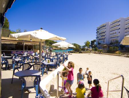 Restaurante en la Playa Marina en Cala Ferrera